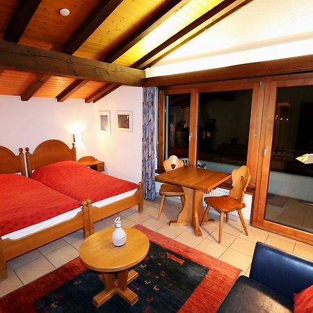 Sarazena Leilighet Saas-Fee Rom bilde