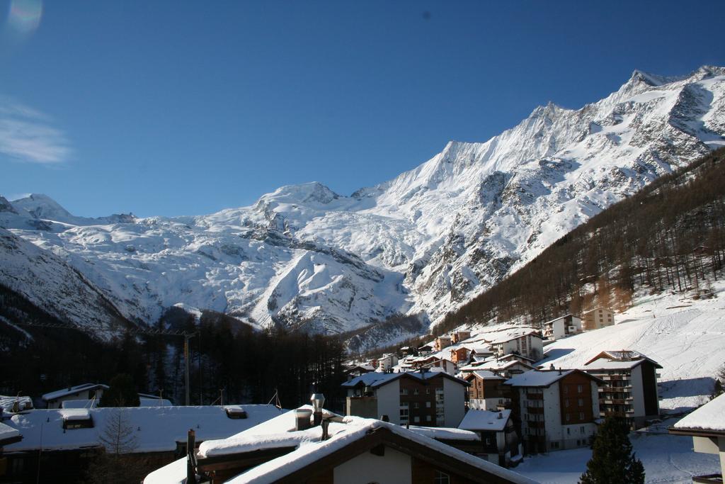 Sarazena Leilighet Saas-Fee Rom bilde