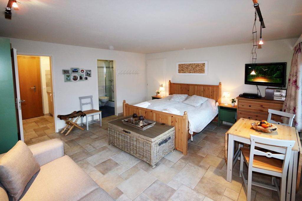 Sarazena Leilighet Saas-Fee Rom bilde