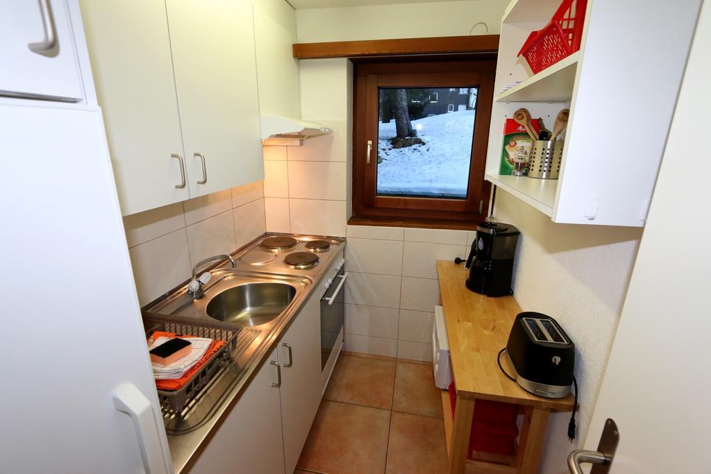 Sarazena Leilighet Saas-Fee Rom bilde