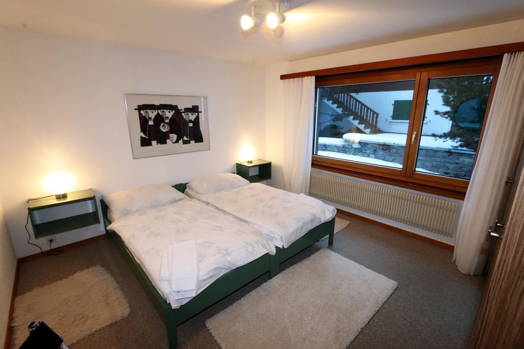 Sarazena Leilighet Saas-Fee Rom bilde